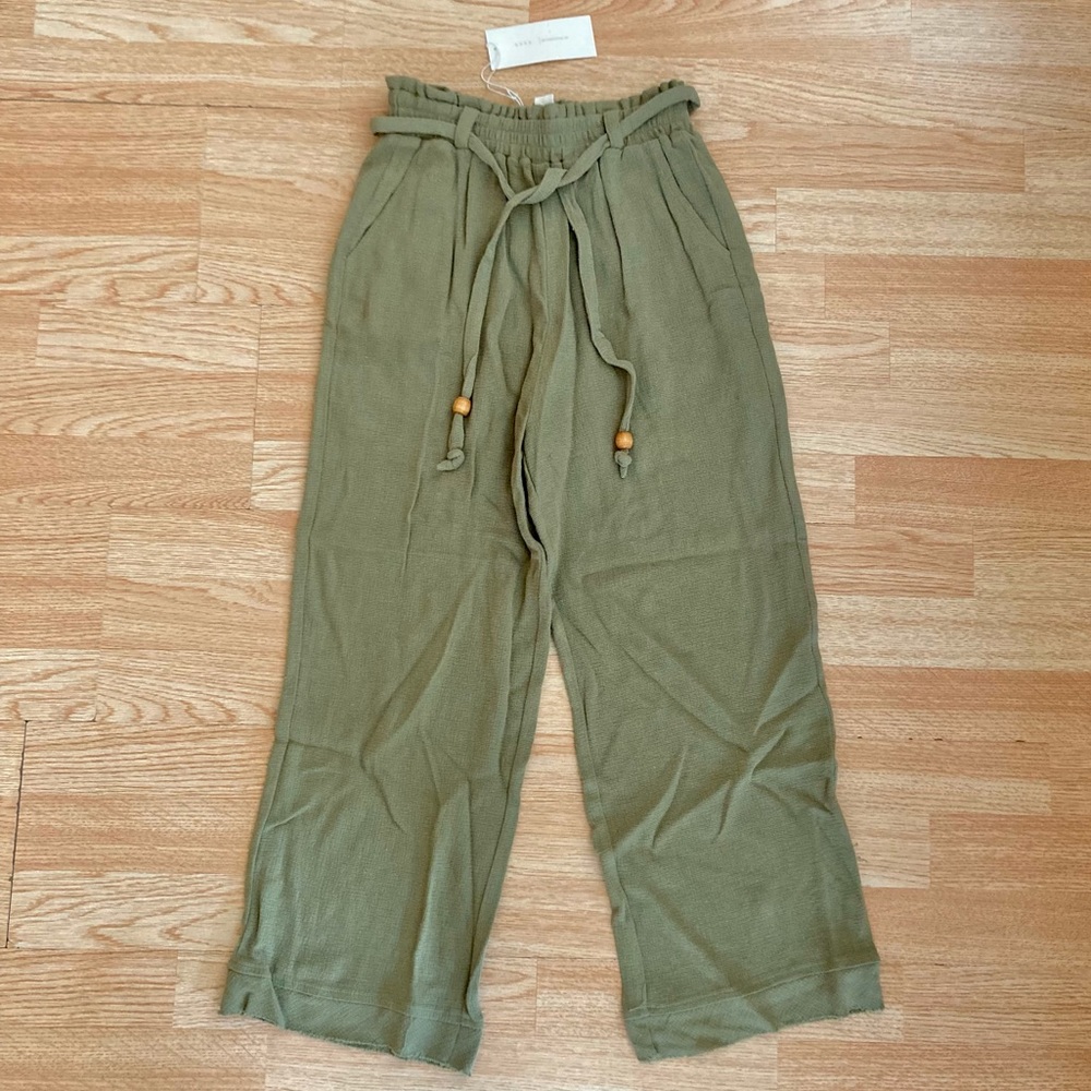 NWT Lush Hannah Olive Army Green Linen High Rise Raw Hem Cropped Pant M